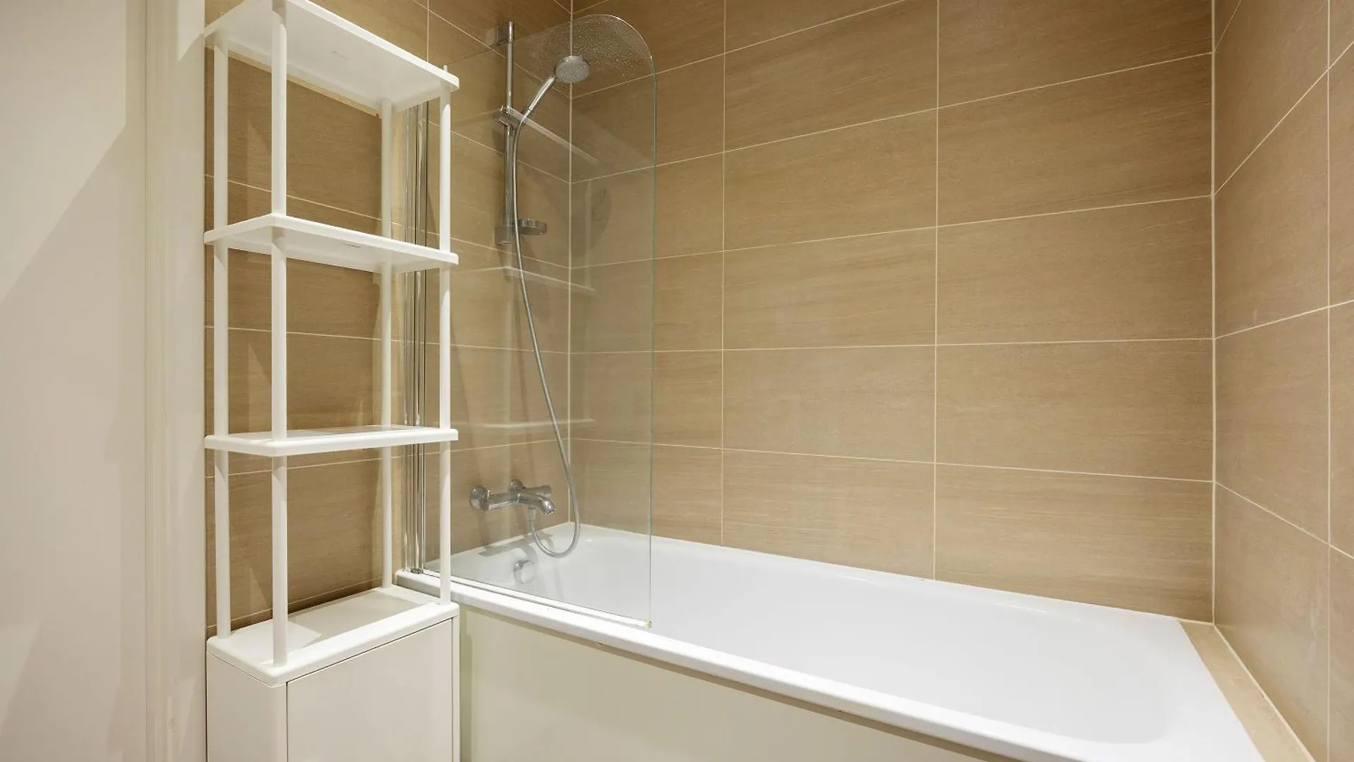 Veeve - Wharf Lane Apartment London